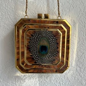 VINTAGE DECORATIVE HANDBAG